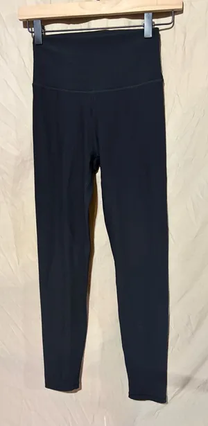 Wilo leggings Size M thumbnail 1