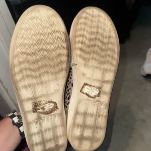 Stylish Gold and Black Women's Sneakers thumbnail 2