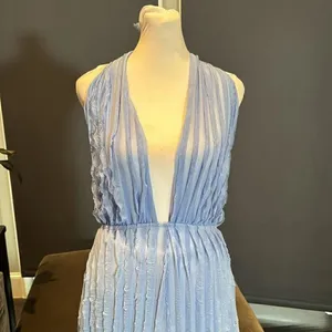 Women’s Blue V-Neck Backless Jumpsuit Romper RuffleWave WideLeg Pants Size M NEW thumbnail 2