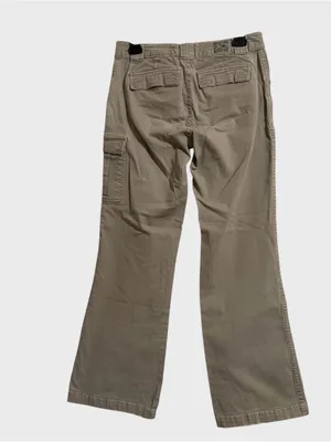 The North Face Women's Straight Leg Cargo Pants in Khaki thumbnail 4