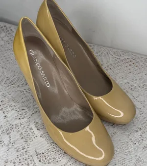 Franco Sarto patent leather cream tan slip on heels thumbnail 1