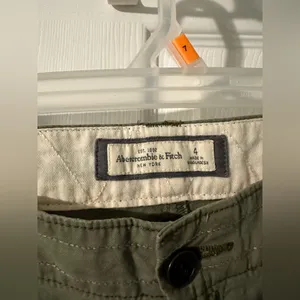 Abercrombie and fitch‎ cargo pants size 4 thumbnail 2