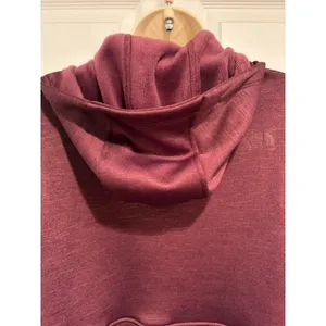 The North Face Womens Large Hoodie Full Zip Burgundy Fleece Jacket NF0A3ME2 thumbnail 8