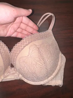 Victoria’s Secret Nude Colored with Lace Push Up Bra Size 36C thumbnail 2