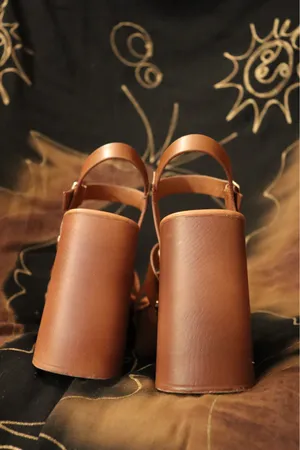 Madden Girl Platform Heels Tan thumbnail 3
