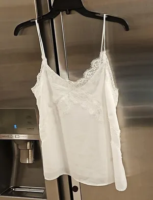 Lush Clothing 💕LUSH💕 Lace Trim V-Neck Camisole ~ White Ivory L NWT thumbnail 5