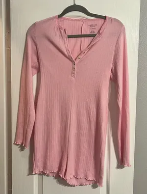 American Eagle Outfitters Pink Long Sleeve Henley Top thumbnail 1