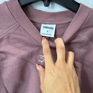 Gymshark Cropped Sweatshirt Mauve Dusty Purple | Small |Athleisure Crop Pullover thumbnail 6
