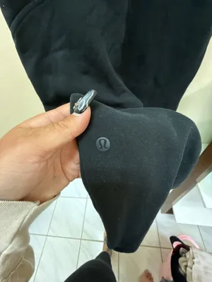 Lululemon Braided Detail High-Rise Jogger Size 6 Black thumbnail 4