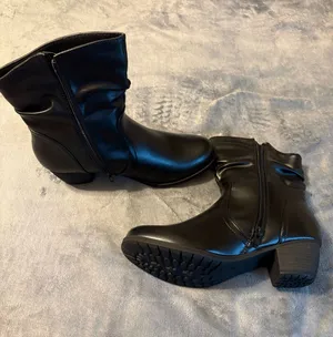 Easy Street Classic Women's Black Mid-Calf Zip Block Heel Boots Size 10 thumbnail 1