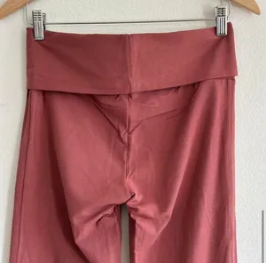 SKIMS Foldover Pants Redwood M thumbnail 6