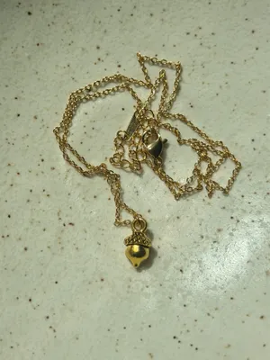 Handmade antique gold tone acorn cute fairy vintage style necklace🍂🐿🍃 thumbnail 4