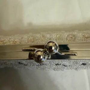 Chic Cream Beaded Clutch White thumbnail 9