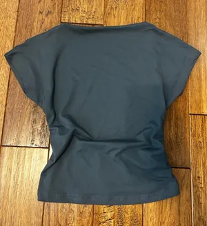 low back gray top thumbnail 1