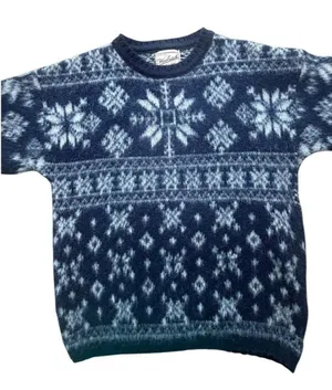 Vintage Woolrich Women’s S Wool Sweater Made USA Fair Isle Snowflake Nordic Navy thumbnail 1