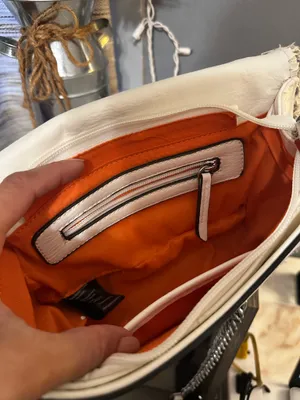 White fashion bag thumbnail 6