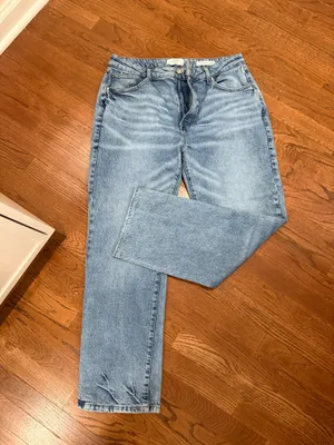 Woman’s Cotton On High Waisted Jeans thumbnail 3