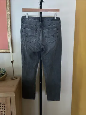 American‎ Eagle Hi-Rise Girlfriend Jeans Button Fly Charcoal Black Size 4 Short thumbnail 3