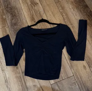 Brandy Melville Top thumbnail 2