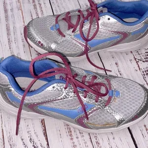 Ryka tennis shoes size 8 thumbnail 10