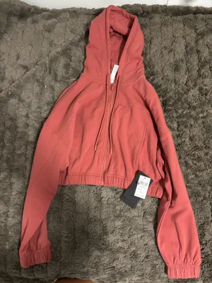 Burgundy red cropped jacket thumbnail 1