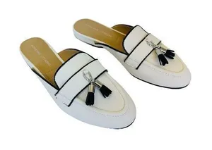 Adrienne Vittadini‎ Saige Tassel Loafer Mule In Smooth White Size 8.5M NWB thumbnail 1
