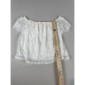 Hollister Lace Off Shoulder Ruffle Crop Top Size M Cream thumbnail 5