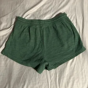 Aerie Forest Green Knit Shorts Size M thumbnail 3