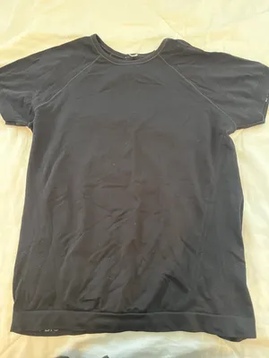 Athleta shirt thumbnail 2