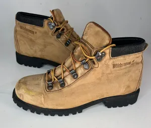 Wilderness by Wolverine Tan Brown Leather Hiking Trail Outdoor Boots Women 9 thumbnail 1