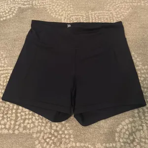 All in Motion Biker Shorts Black thumbnail 1