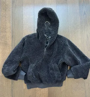 Lululemon black sherpa half zip thumbnail 1