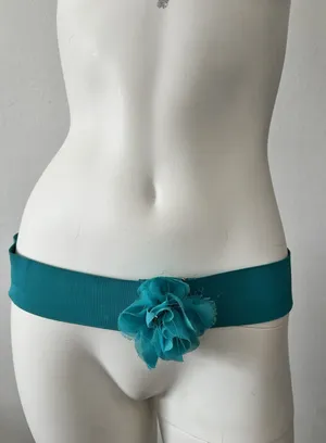 Vtg 90s Kimchi Blue Stretchy Flower Stretchy Belt OS artsy fairy Dainty Feminine thumbnail 1