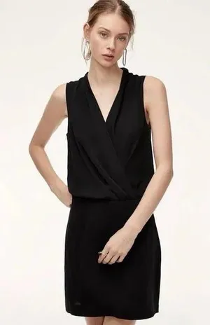 Babaton Aritzia Women's Phoenix Black Dress V-neck Sleeveless Lined thumbnail 3