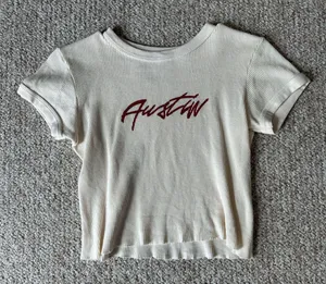 Brandy Melville tee thumbnail 1
