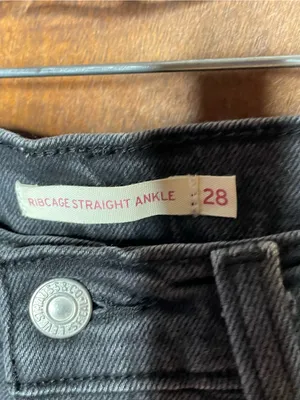 Levi's Ribcage Straight Ankle Jeans Black High Rise Stretch Cropped Denim 28 thumbnail 8