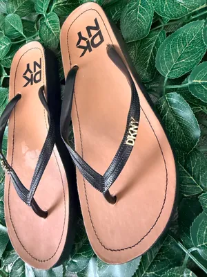 DKNY black leather flip flops #summer #designer thumbnail 2