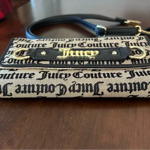 Juicy Couture Gothic Juicy Jacquard Wallet on a String Crossbody Purse EUC thumbnail 4