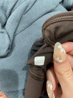 Lululemon Flow Y Sports Bra 8 thumbnail 4