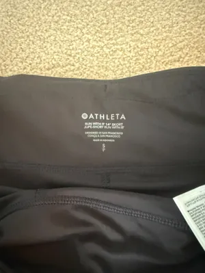 Athleta Black Run with It 14” Athletic Skort thumbnail 3
