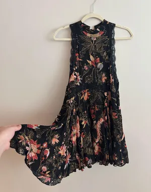 Free People She Moves Slip Dress Black Floral Lace thumbnail 8