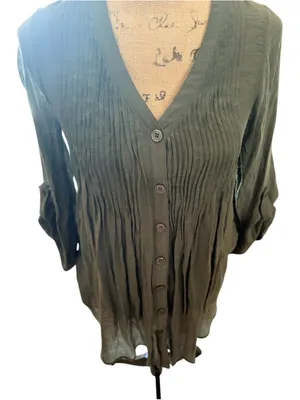 Lola Olive Green V-Neck Button-Front Blouse Size XS (17” PTP) thumbnail 2