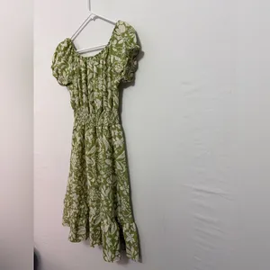 AZ women’s Size S Green Floral Dress Elastic Waist Puff Sleeves NWT/M(E28)✨ thumbnail 12