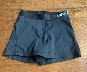 Nike Women’s Pro 3” Shorts thumbnail 1