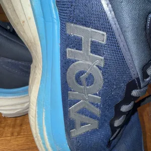 Hoka bondi 8 running shoes size 9 thumbnail 2