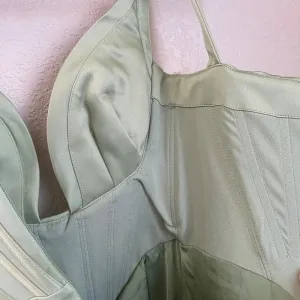 HOUSE OF CB FAYE PISTACHIO SATIN CORSET MIDI DRESS NWOT size‎ XS thumbnail 14
