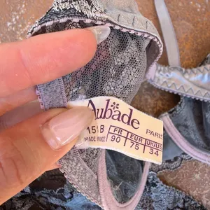 Victoria's Secret Vtg 90s Aubade Paris silver gray lace lingerie set : bottom fit like a M and top is 34B : in great condition thumbnail 5