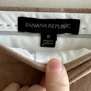 Banana Republic Sloan Trousers, Dress Pants, Tan/Khaki, Size 8 thumbnail 9