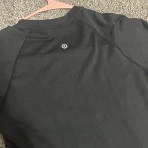 Black Lululemon Swiftly Tech Short Sleeve thumbnail 3