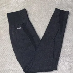 AYBL Balance V2 Seamless Leggings — Speckle Black | M thumbnail 1